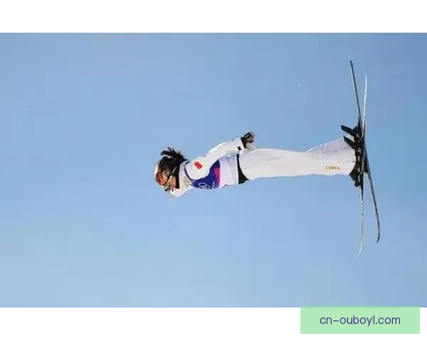 空中技巧赛预赛决赛同日进行 空中技巧赛预赛决赛同日进行